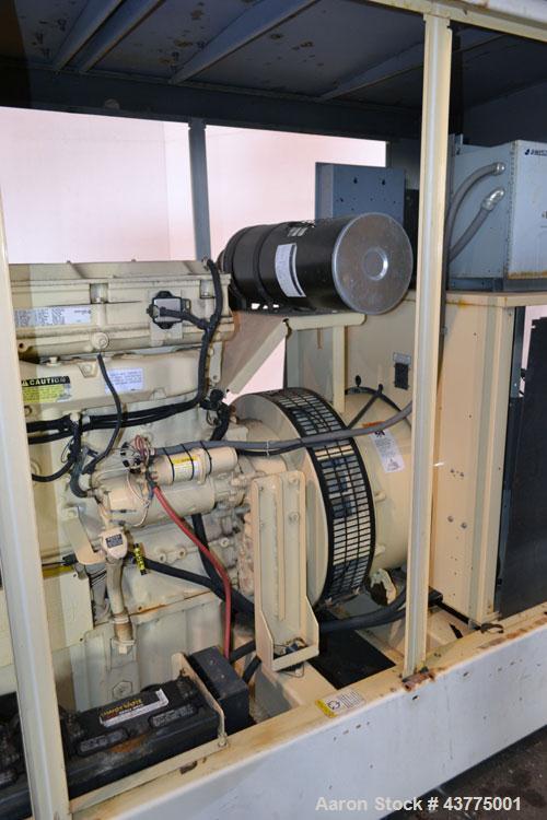 Used Kohler 275 kW Standby Natural Gas Generator Set, model 275RZD serial #0686126.Detroit Diesel model S60G natural gas engine rated 450 hp @ 1800 RPM, SN-06R0610972. 3/60/277/480V. 500 Amp mainline...