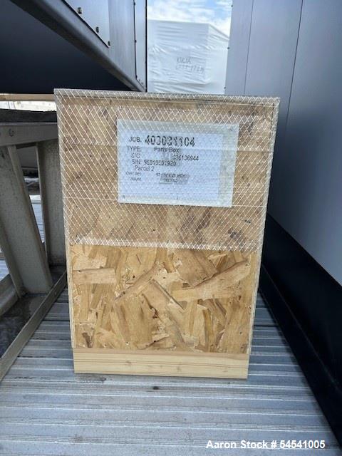 MTU DS900 900 kW Industrial Backup Generator with 24-Hour Fuel Tank – Built 2024
