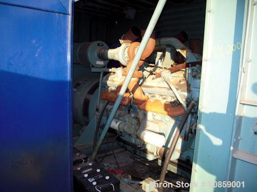 Used Detroit Diesel 750 kW diesel generator set. Detroit Diesel 16V92T engine, 1095 brake horsepower, serial #16VF006868. Marathon Electric Magna One 3/60/277/480V, 1800 rpm, model 680FDR8068GG-P282W...