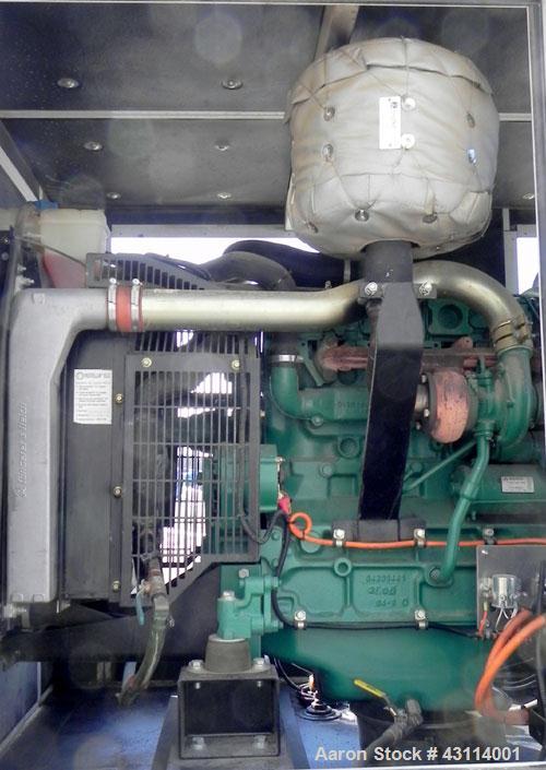 Used MQ Power / Multiquip 100kW standby (90kW prime) diesel generator set. MQ model KD100V, Volvo model TAD 520 GE SN-5300732010. Generator model 362PSL1606, SN-LM-3746, 3/60/277-480V, voltage select...