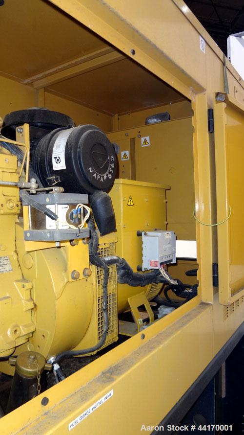 Used Cat / Olympian 40kW Standby (36kW prime) Trailered Diesel Generator Set, Model D40P2, SN-OLY00000PNPF02914. Perkins engine rated 75 HP @ 1800 RPM. 3/60/120/208V. 12 lead reconnectable. 150 Amp m...