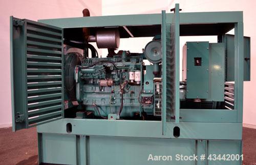 Used Cummins Onan 125 kW diesel generator set.Cummins model 125DGEA SN0B960598871.Cummins 6CT8.3-G engine rated 207 HP at 1800 RPM SN-45310956. 3/60/277/480V. 225 Amp main-line circuit breaker. Weath...