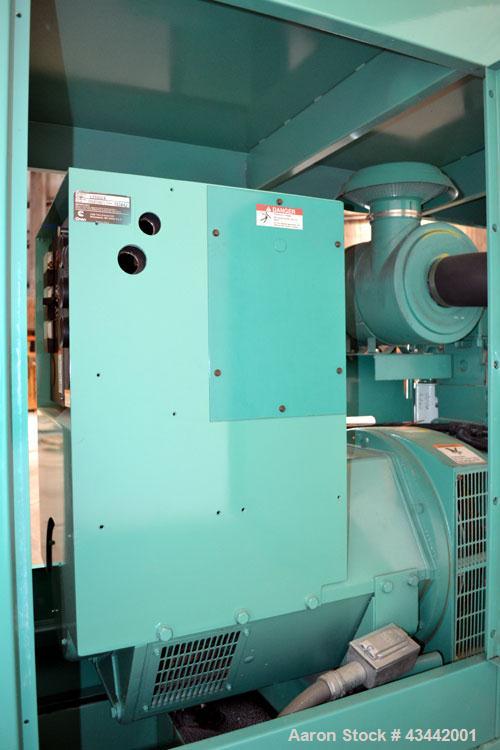 Used Cummins Onan 125 kW diesel generator set.Cummins model 125DGEA SN0B960598871.Cummins 6CT8.3-G engine rated 207 HP at 1800 RPM SN-45310956. 3/60/277/480V. 225 Amp main-line circuit breaker. Weath...