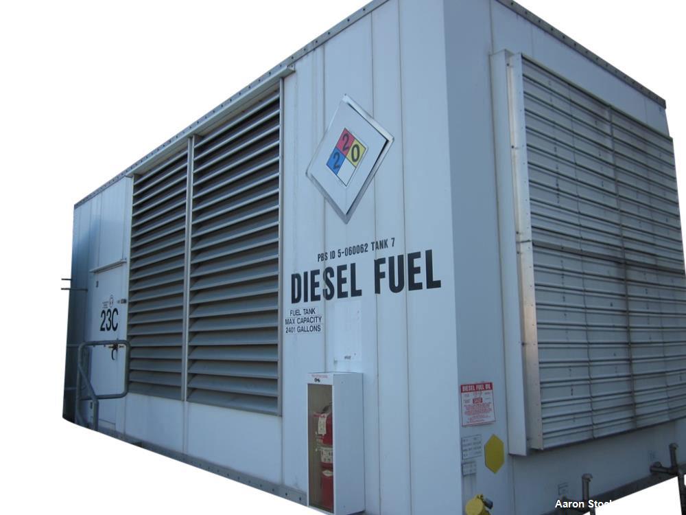 Used Cummins 1500 kW diesel generator model 1500DFMB. Cummins KTTA50-G2 engine