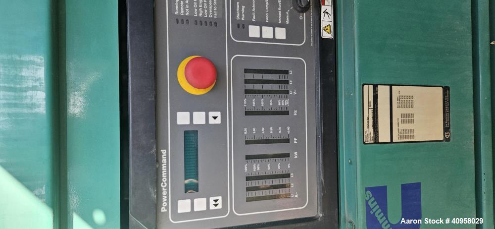 Used Onan 250 kW Natural Gas Generator | Model 250GEBC | Cummins G1A855G3 Engine | 480V | 570 Hours (2005)