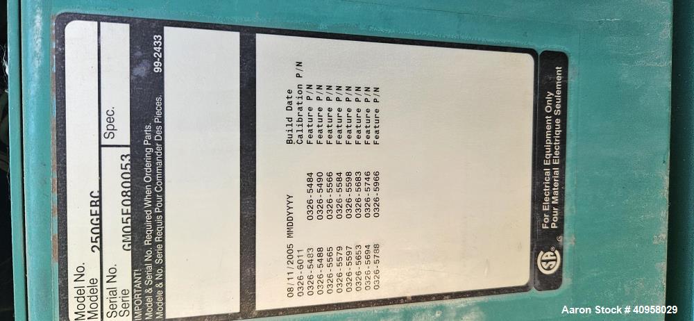 Used Onan 250 kW Natural Gas Generator | Model 250GEBC | Cummins G1A855G3 Engine | 480V | 570 Hours (2005)