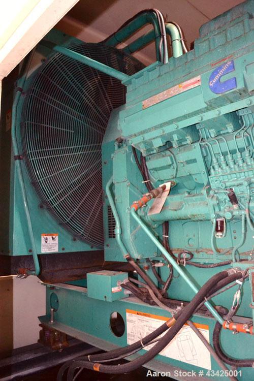 Used Cummins 750 kW standby / 680 kW prime diesel generator set.. Cummins model 750DFHA SN-K970658005. Cummins QST30-G2 engine rated 1200 HP at 1800 RPM SN-37178092. 3/60/277-480V. PowerCommand digit...