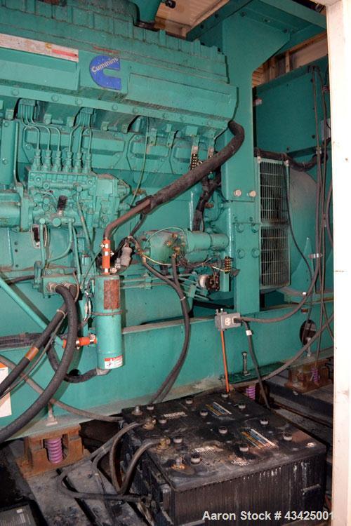 Used Cummins 750 kW standby / 680 kW prime diesel generator set.. Cummins model 750DFHA SN-K970658005. Cummins QST30-G2 engine rated 1200 HP at 1800 RPM SN-37178092. 3/60/277-480V. PowerCommand digit...