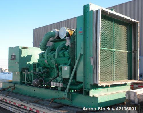 Used Cummins Onan 750 kW Standby Diesel Genset, Model 750DFJA. Cummins model KTA38-G1 engine rated 1135 HP @ 1800 RPM. Engine SN-33124087. 3/60/277/480V, 2500 Amp main-line circuit breaker. Block hea...