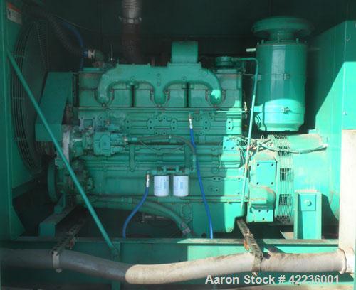 Used Cummins / Onan 250kW standby diesel generator set. Generator set model 250DFM L28920N, SN-E890238107. Cummins NT-855-G3 engine, SN-30318190, rated 390 HP @ 1800 RPM. Generator 3/60/277/480V mode...
