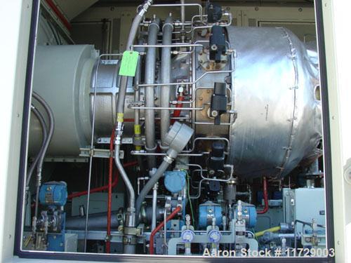 Used 5200 kW Solar Taurus 60 mobile mounted gas turbine generating unit. 3/60/13.8 kv. Primary fuel natural gas. Equipped with starting systems, controls, switchgear systems, air filter and exhaust s...