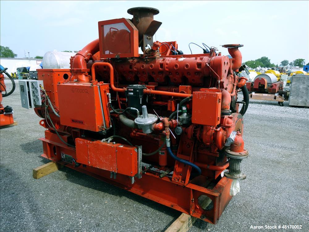 Used Waukesha 406 kW continuous rated natural gas generator set, model VGF24GLD