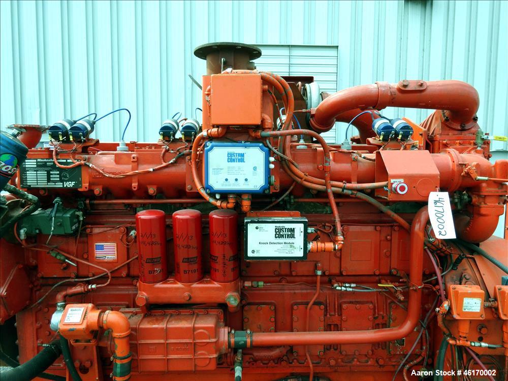 Used Waukesha 406 kW continuous rated natural gas generator set, model VGF24GLD