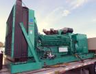 Used Cummins / Onan 1500 kW standby diesel generator set. Cummins model 1500 DFLE SN-I000146270. Cummins model KTA50-G9 engine SN-33146824 rated 2220 hp @ 1800 rpm. 3/60/480V. 2500 Amp main-line circ...