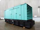 Used Cummins 750 kW EPA Tier 2 750kW Diesel Generator. Cummins QST30-G5.