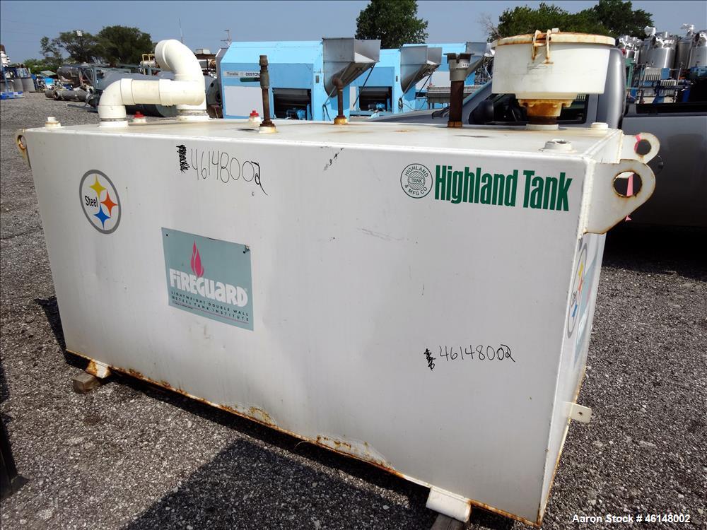 Used Highland 600 Gallon Diesel Double Wall External Fuel tank.  Was used with Cummins 300 kW generator. Approximate tank size 102" Long x 48" Wide x 48" Tall.