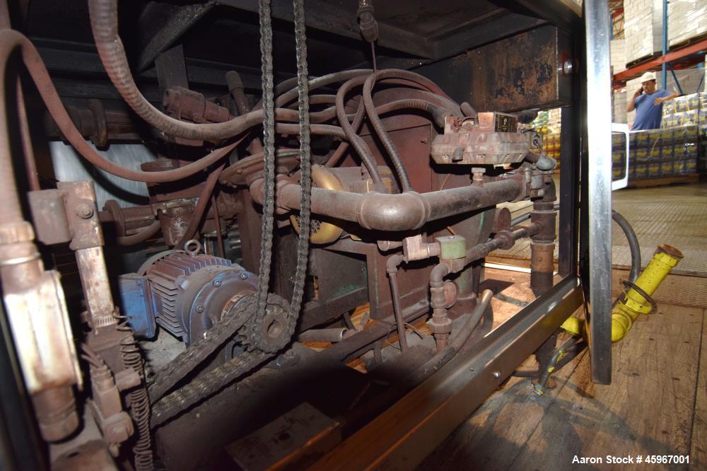 Used SDMO XS 1000K Diesel Generator. 1000kVA/800kW, 3 x 400Volt, 50Hz. Equipped with a MTU/Mercedes engine and Leroy Sommer LSA 501 S4 generator. Installed in a 40' container, including 5000 litre di...