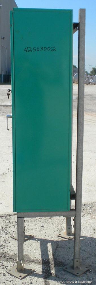 Used Cummins/Onan Transfer Switch, Model OT 300, 300 Amp. Rated 3/60/480 volt. Includes a 2 amp, 12/24 volt battery charger, model 5-00300-315207.