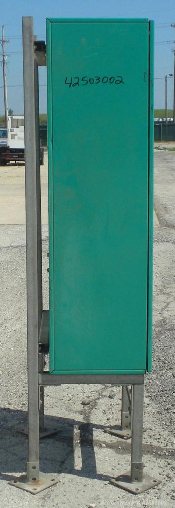 Used Cummins/Onan Transfer Switch, Model OT 300, 300 Amp. Rated 3/60/480 volt. Includes a 2 amp, 12/24 volt battery charger, model 5-00300-315207.