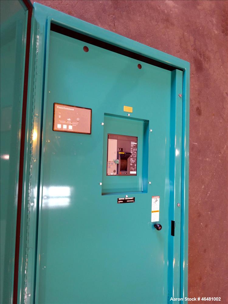 Used Cummins 600 Amp transfer switch, model OTECSEC-7644976, 208 volt, serial number C090236486