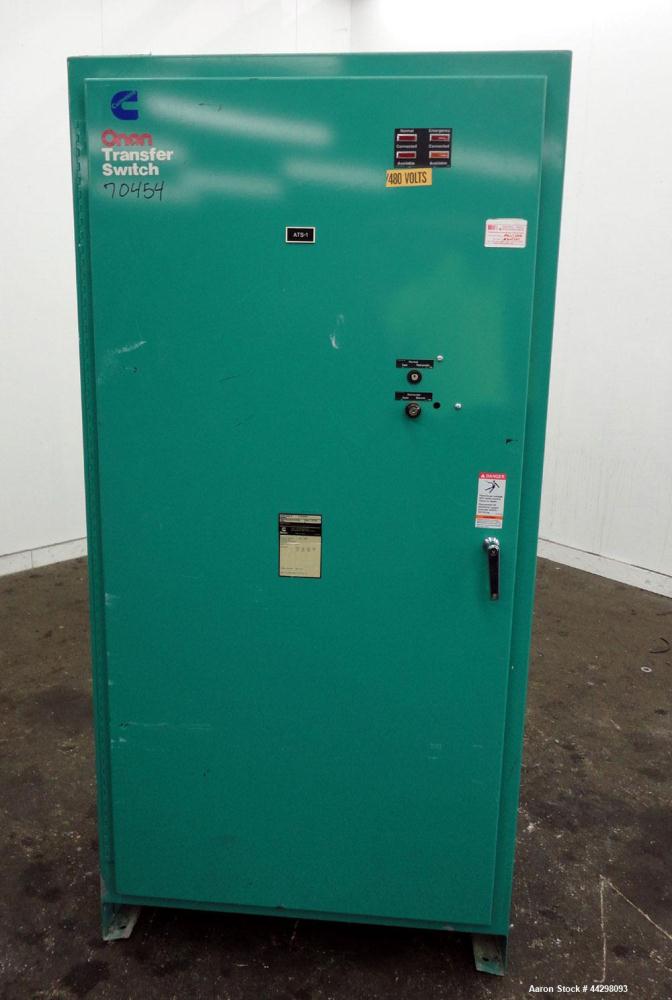Used Cummins / Onan 1200 Amp Automatic Transfer Switch, model OT-1200, serial #E980735925. 3/60/480V. Type 1 enclosure.