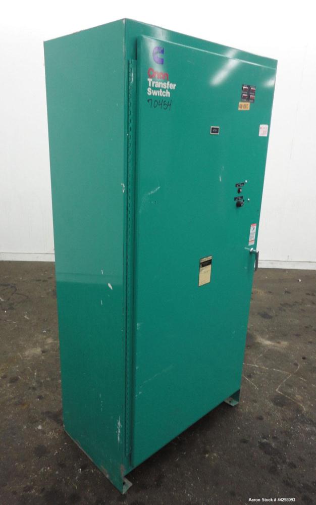 Used Cummins / Onan 1200 Amp Automatic Transfer Switch, model OT-1200, serial #E980735925. 3/60/480V. Type 1 enclosure.