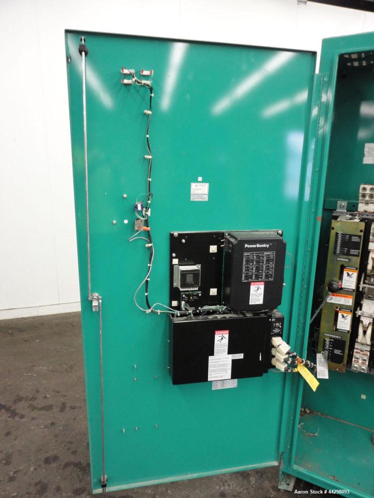 Used Cummins / Onan 1200 Amp Automatic Transfer Switch, model OT-1200, serial #E980735925. 3/60/480V. Type 1 enclosure.