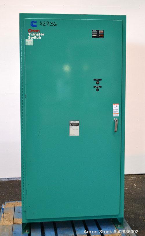 Used Cummins / Onan 1200 Amp Automatic Transfer Switch, Model OTE-3375112, Serial #G990948642. 3/60/480V. Type 1 enclosure.