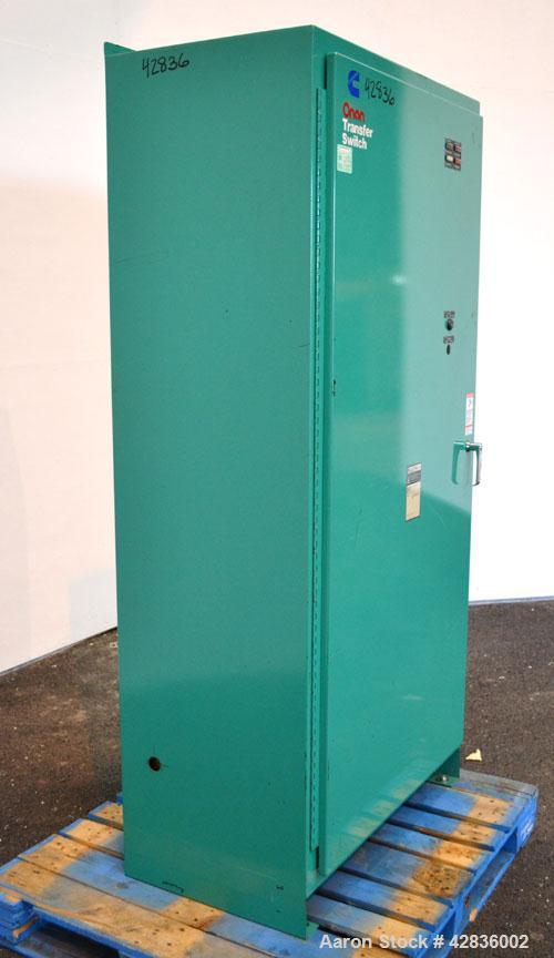 Used Cummins / Onan 1200 Amp Automatic Transfer Switch, Model OTE-3375112, Serial #G990948642. 3/60/480V. Type 1 enclosure.