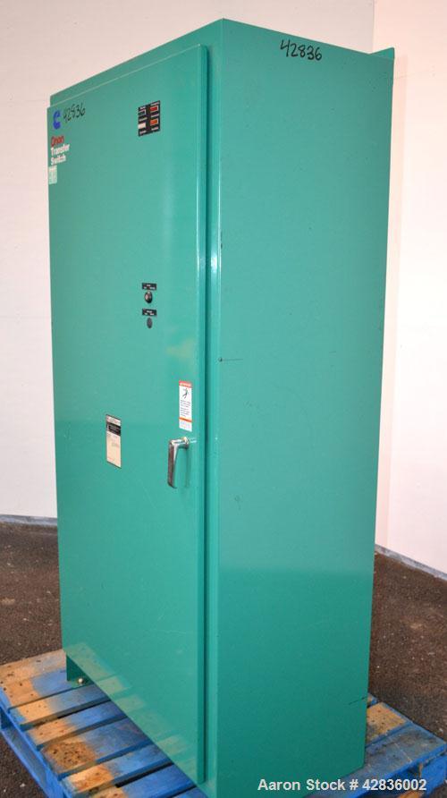 Used Cummins / Onan 1200 Amp Automatic Transfer Switch, Model OTE-3375112, Serial #G990948642. 3/60/480V. Type 1 enclosure.