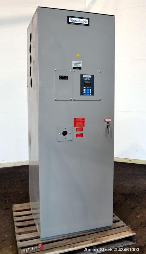Used Russelectric Model 2000 Automatic Transfer Switch Control System. 2000 Amps, 3 wire, 3 phase, 60 Hz. Serial# 28553-1A. UL Listed.