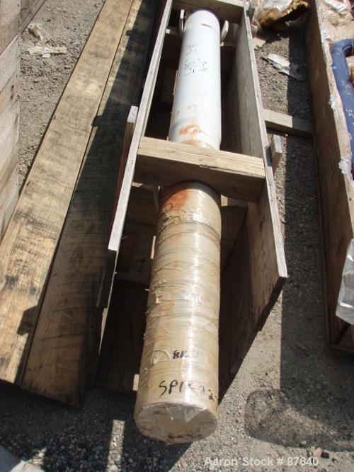 Used Reglassed- Pfaudler 4000 Gallon 3-Pitched Blade Impeller Agitator 8RW-4000G. 195" x 40". White glass.
