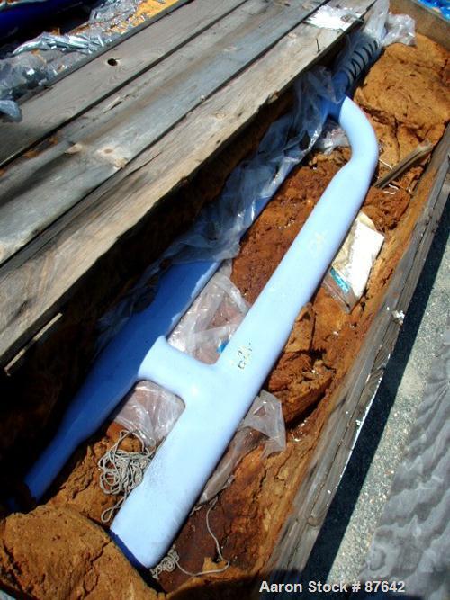 USED: H-baffle, 1000 gallon 94" x 13" x 3". Light blue glass.