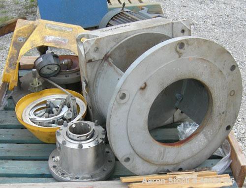 Used Dedietrich/Lightnin Agitator, Model 63Q12, Flowserve seal, ratio 17 to 1, output 100 rpm. Driven by a 3.3/20 hp, 3/10-60/84-460 volt, 260-1760 rpm XP motor. Approximate 26'' O.D. mounting flange.