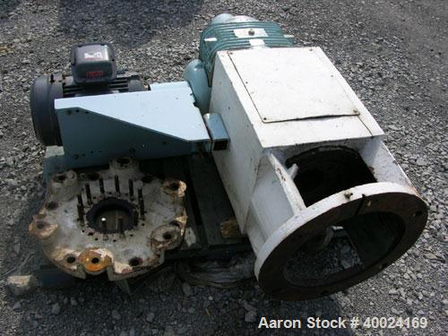 Used Pfaudler Agitator, Size 8RW. Ratio 15 to 1. Driven by a 25/12.5 hp, 460 volt, 1740/875 rpm XP motor. Includes a mechanical seal housing (no seal), split shaft clamp and mounting plate. 40 hp gea...