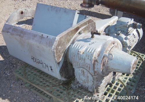 Used Pfaudler Agitator, Size 6SRW, Model FDWV52600-7B. Ratio 15 to 1. Driven by a 2.5-15 hp, 3/10-60/42-230/84-460 volt, 265-1765 rpm XP motor.