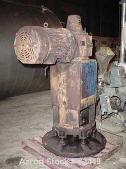 USED: Pfaudler 7RWFFG, model FMDWV-50700-EJD. 15:1 overall ratio double reduction drive assembly. Primary ratio 1.5:1, secondary ratio 10:1. Complete with double stack-up 5.5" mechanical seal and lub...