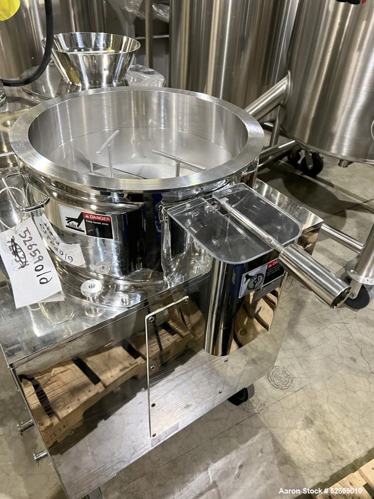 Used- Fuji Paudal Marumerizer Spheronizer, Model QJ400TG, 316 Stainless Steel contact parts. 4L batch size. 8" diameter feed...