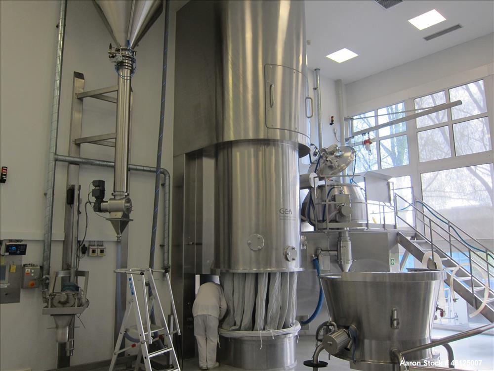 Used GEA Niro Pharma Systems Aeromatic Fielder mixing/drying system consisting of: (1) GEA Niro Aeromatic Fielder high shear mixer, type PMA 1200. Polished stainless steel construction, Total capacit...