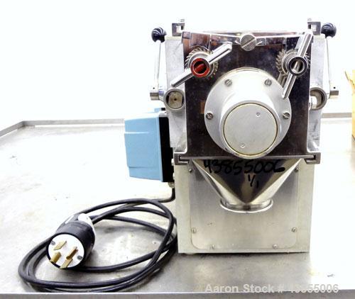 Used Frewitt GLA Oscillating Granulator, Type GLAORV, 316 Stainless Steel. Approximate capacity up to 80 kg per hour depending on the type of material. Driven by a 0.37 kw, 3/50/220/380 volt, 1380 rp...