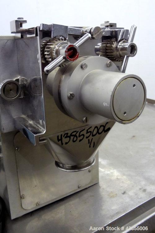Used Frewitt GLA Oscillating Granulator, Type GLAORV, 316 Stainless Steel. Approximate capacity up to 80 kg per hour depending on the type of material. Driven by a 0.37 kw, 3/50/220/380 volt, 1380 rp...