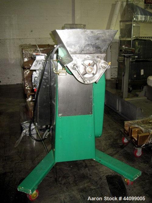 Used Stokes Oscillating Granulator, Model 900-43-6, Stainless Steel. Includes a rotor, missing bottom chute. Driven by a 1hp, 230/460 volt motor with controls. Serial#T-664229, Lot#669101.