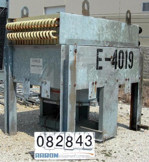USED: Smithco Engineering air cooled heat exchanger, model F6-48-1, approx 138 sq ft. (66) 1" diameter x 96" long carbon steel tubes rated 75 psi at 650 deg F. (1) 48" diameter bottom mounted fan, dr...