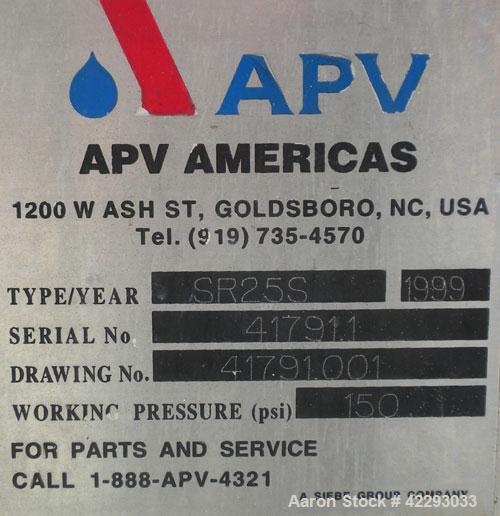 Used APV Plate Heat Exchanger, 183.2 square feet, model SR25S. (121) 32" long x 32" wide, 316 stainless steel plates. Designed for 150 PSI. 2-1/2" Sanitary inlet/outlet. Mounted on an expandable fram...
