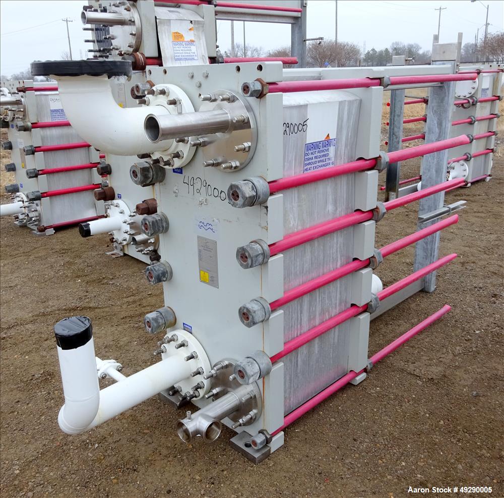 Used Alfa-Laval Plate Exchanger, 831 Square Feet, Model M15-BWFD