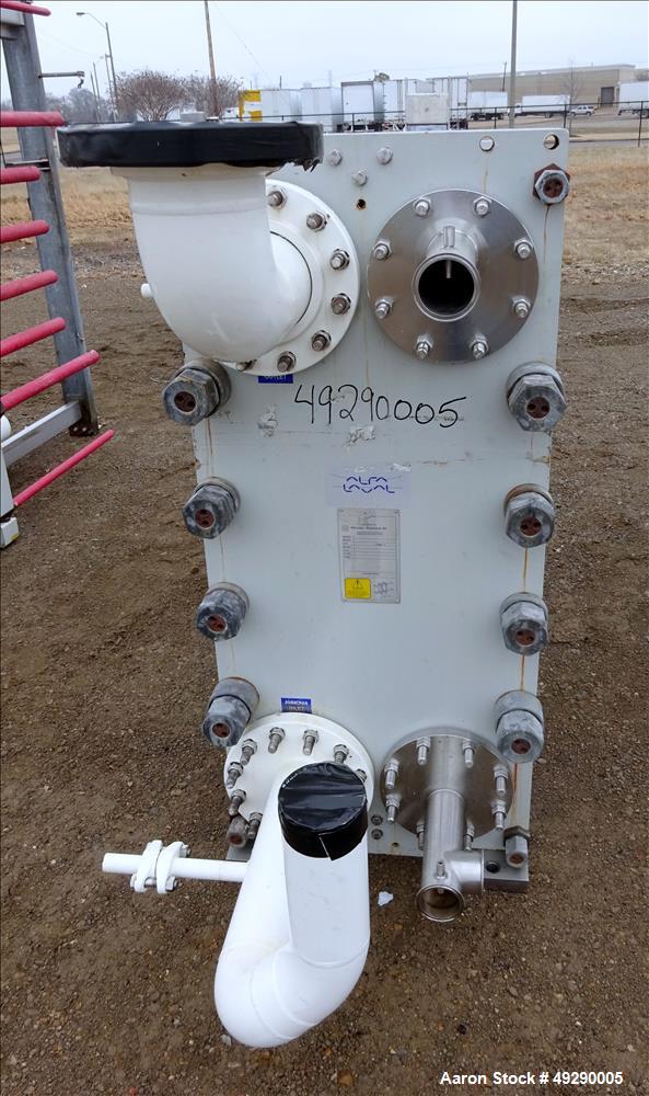 Used Alfa-Laval Plate Exchanger, 831 Square Feet, Model M15-BWFD