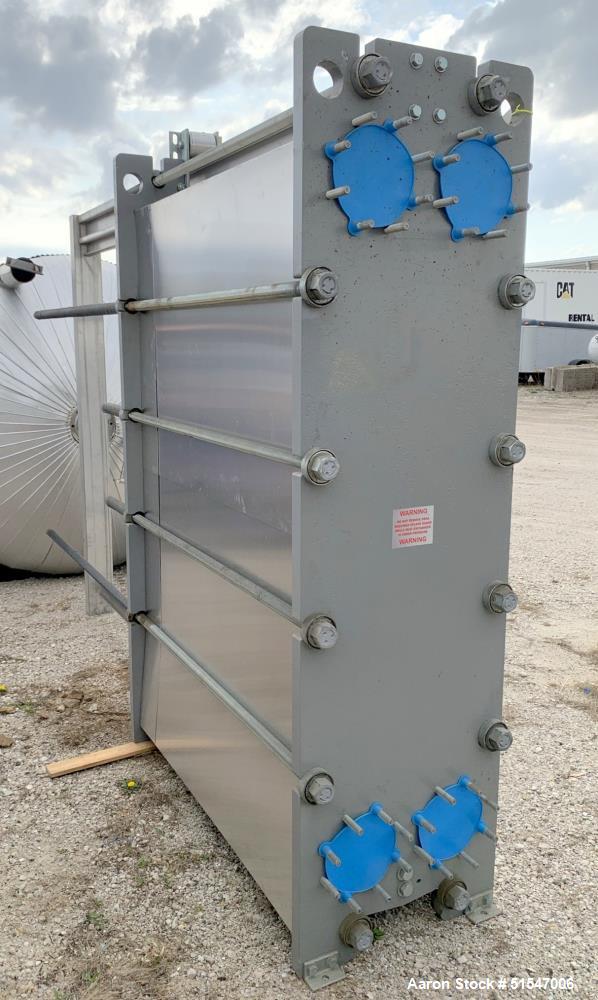 Unused- Bell & Gossett Gasketed Plate Heat Exchanger, Model P86