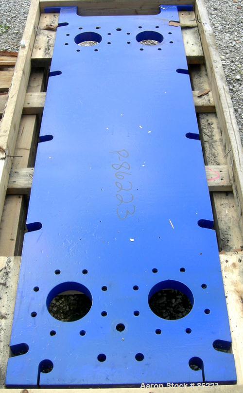 Used Mueller Accu-Therm Plate Heat Exchanger, Model AT40 F-20, approximately 202.9 square feet, 304 stainless steel. (42) plates rated 100 psi at 150 degrees F. 3" inlet/outlet. Mounted on a carbon s...