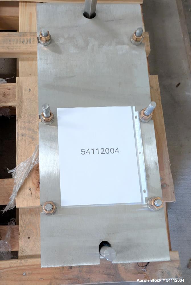 Industrial Stainless Plate Heat Exchanger – Thermaline T13, 975K BTU/hr