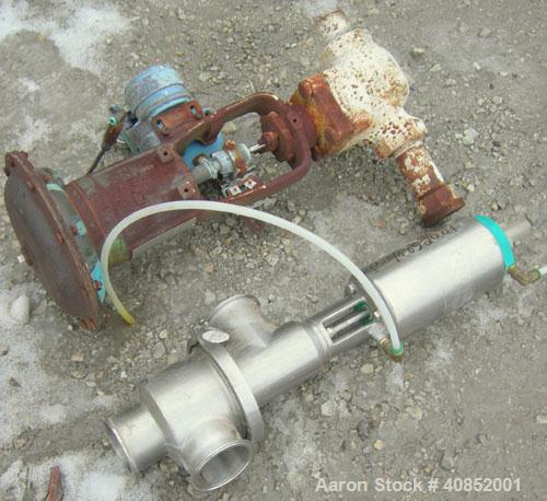 Used Groen DR Series Scraped Surface Heat Exchanger/Evaporator. Approximately 150 square feet, 4000 pound an hour capacity, model DR-4284, 316L stainless steel. The Groen DR Series Scraped Surface He...